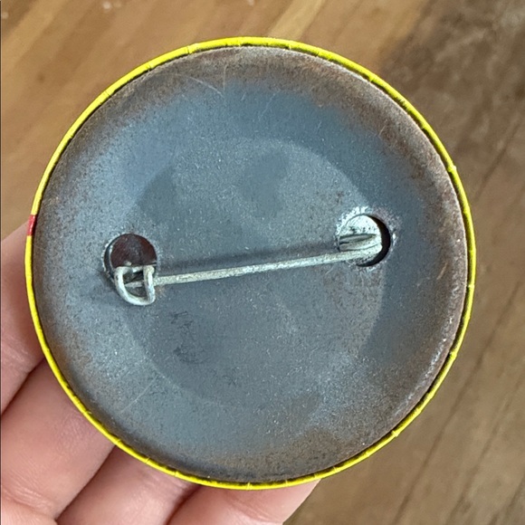 Vintage Yoo-hoo Chocolate Button Pin - Picture 2 of 6